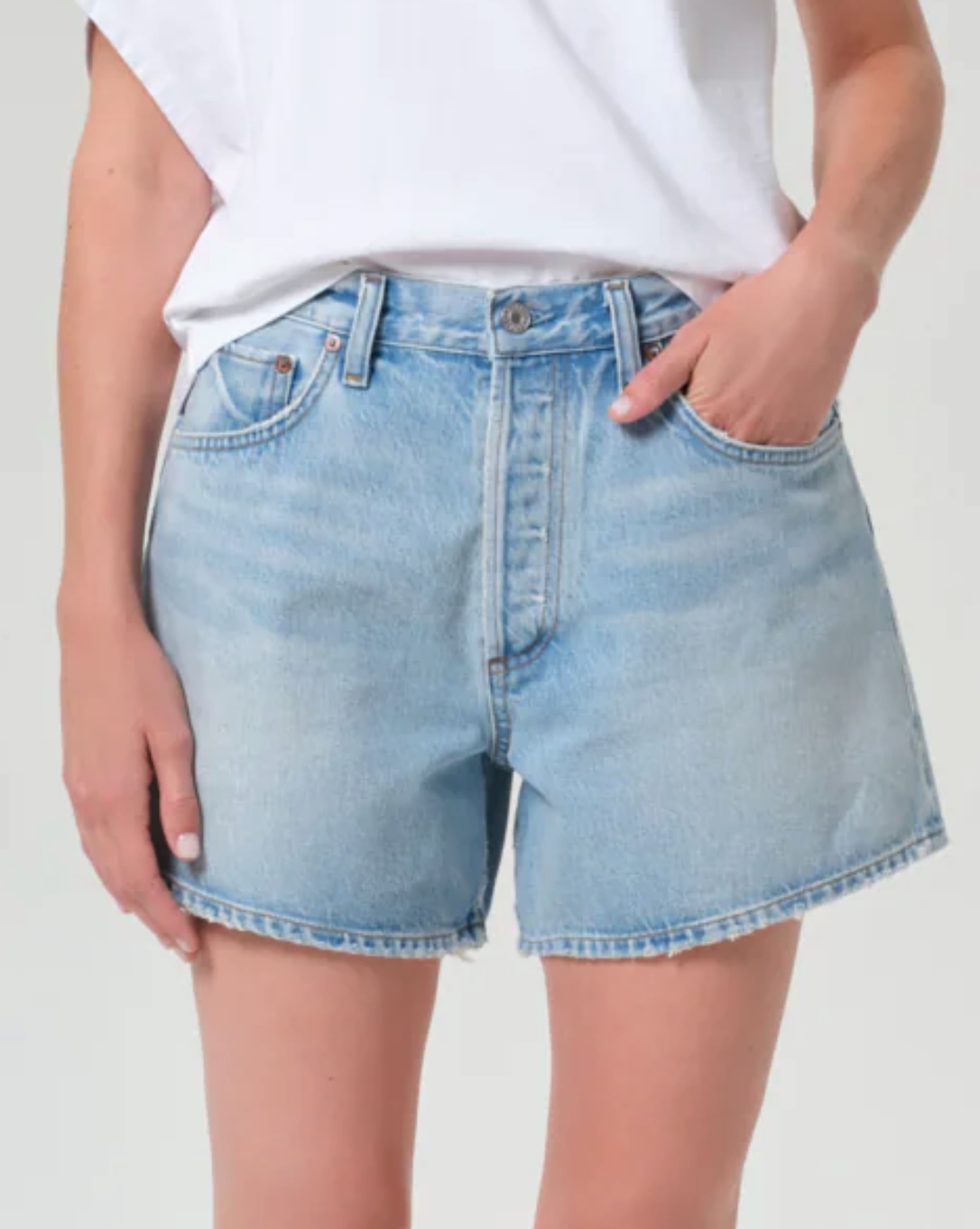 AGOLDE Leith Short in Convert, a vintage indigo denim short